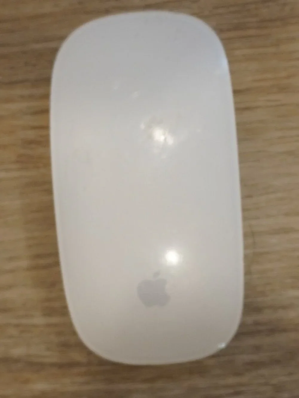 Authentic Apple Wireless Magic Mouse (1st Gen) - Battery Operated